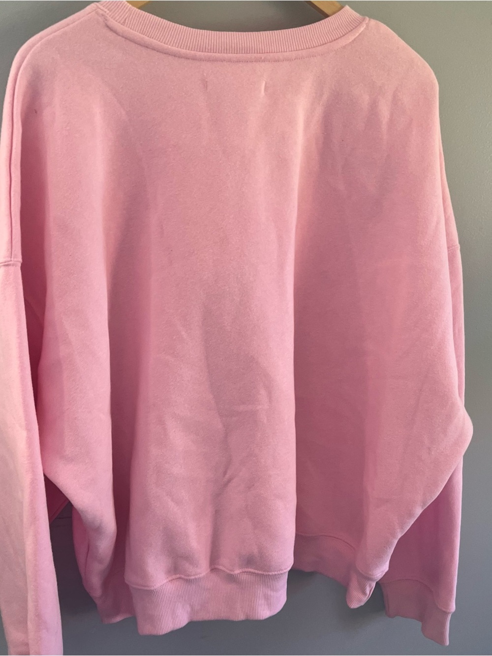 Grayson/Threads Sweatshirt - Picture 9 of 9